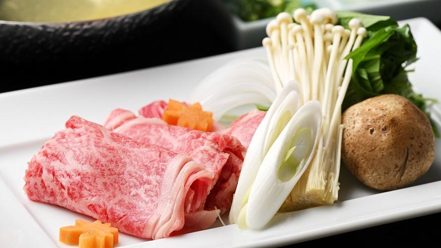 京の肉と松茸のしゃぶしゃぶ　鮪出汁で