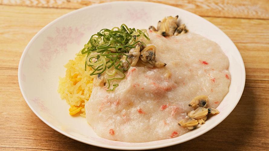 蟹と浅利のふわふわ餡掛け炒飯