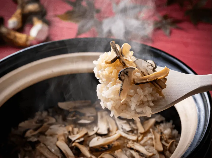 松茸 土鍋の炊き込みご飯